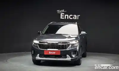 Kia Seltos 2023 1.6 Автомат в Москве № 586970, миниатюра 3