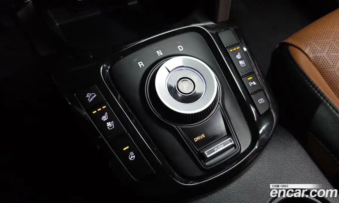 Kia Seltos 2023 1.6 Автомат в Москве № 586970, фото 9