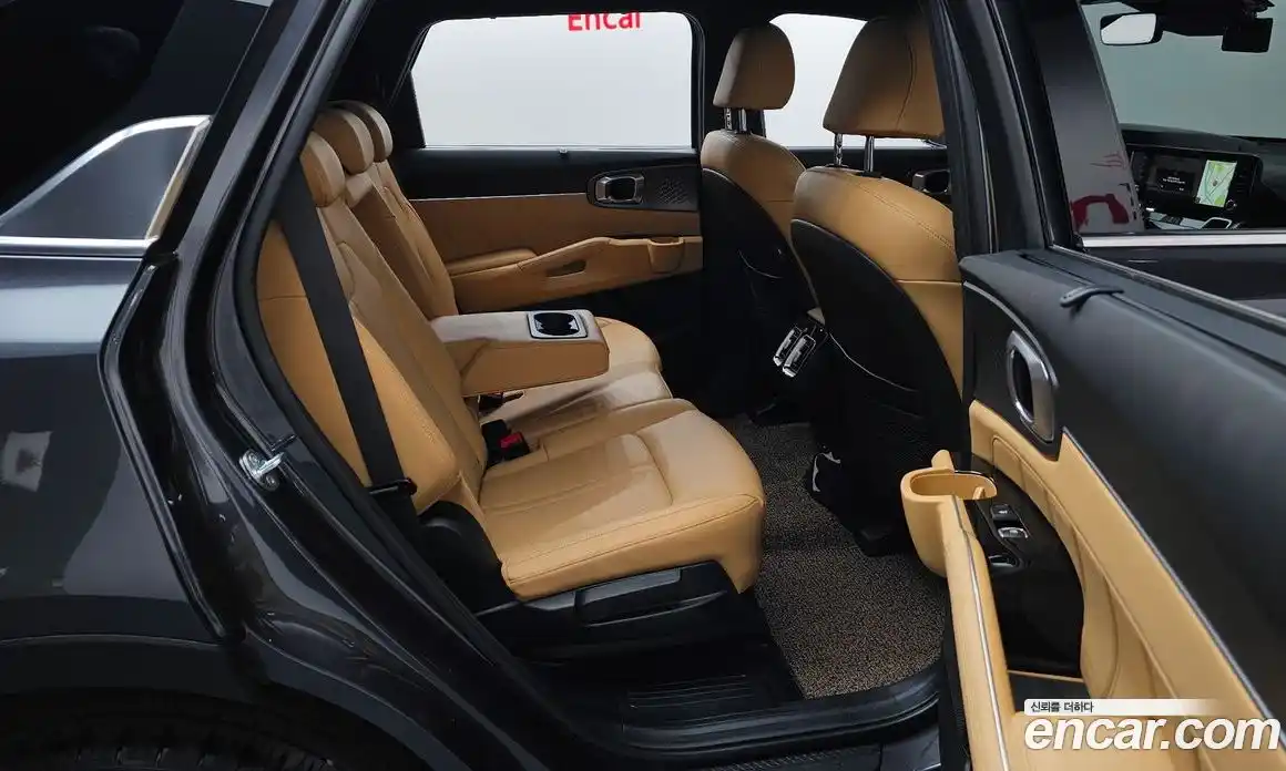 Kia Sorento 2023 2.5 Автомат в Москве № 587055, фото 12