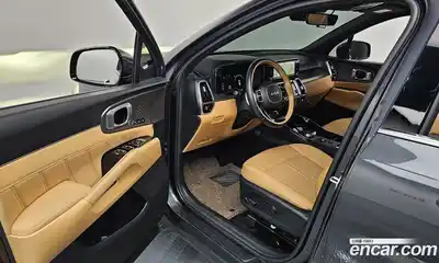 Kia Sorento 2023 2.5 Автомат в Москве № 587055, миниатюра 10