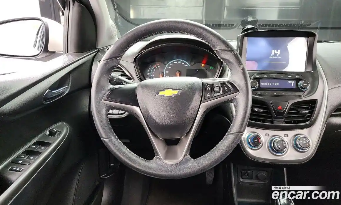 Chevrolet Spark 2016 1.0 Автомат в Москве № 587125, фото 14