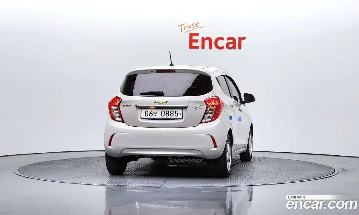 Chevrolet Spark 2016 1.0 Автомат в Москве № 587125, фото 4