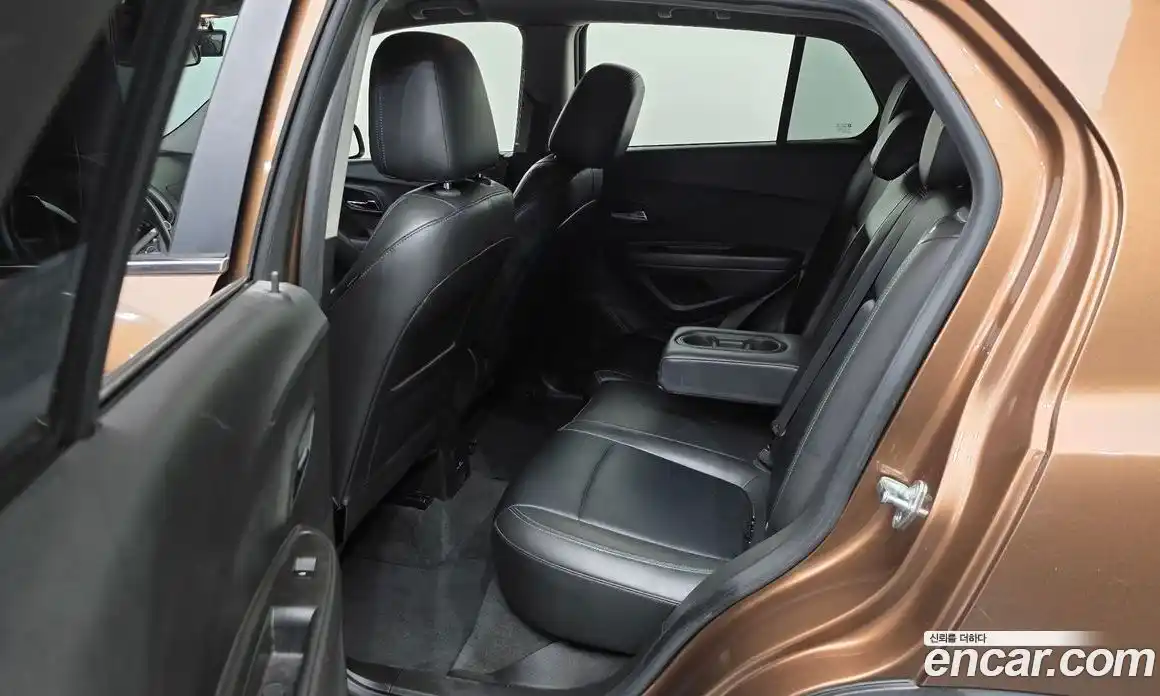 Chevrolet Trax 2016 1.6 Автомат в Москве № 587764, фото 18