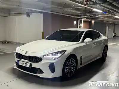 Kia Stinger 2020 2.0 Автомат в Москве № 587871, миниатюра 3