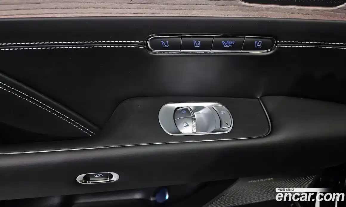 Genesis G90 2023 3.5 Автомат в Москве № 588116, фото 18