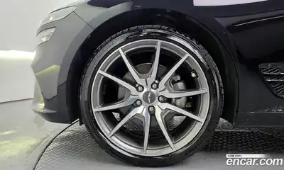Genesis G70 2023 2.0 Автомат в Москве № 588125, миниатюра 5