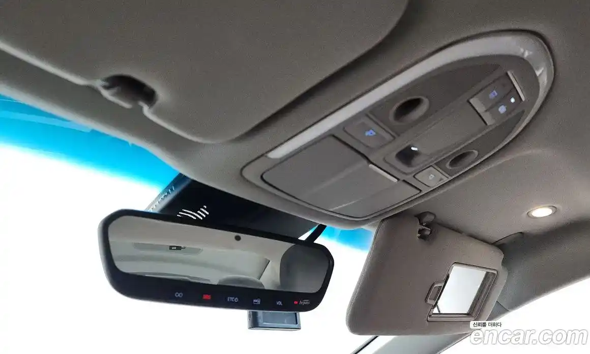 Genesis G80 2018 3.3 Автомат в Москве № 588311, фото 18