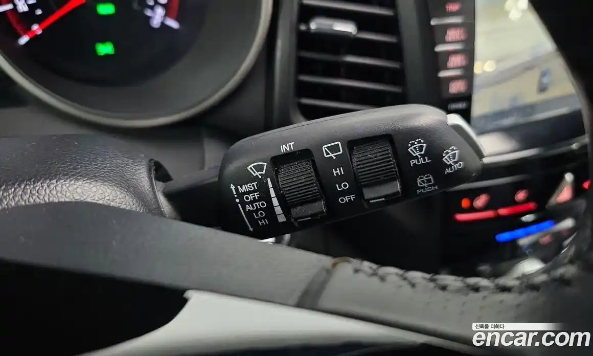 SsangYong TIBOLI 2018 1.6 Автомат в Москве № 589349, фото 17