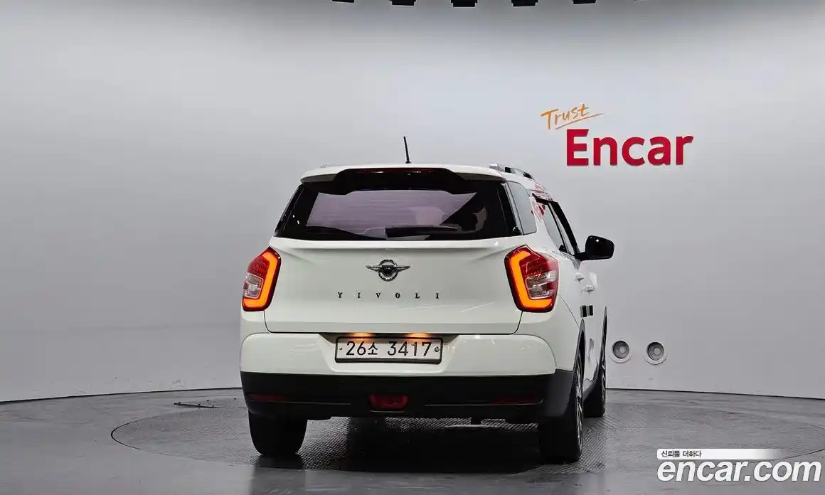 SsangYong TIBOLI 2018 1.6 Автомат в Москве № 589349, фото 4