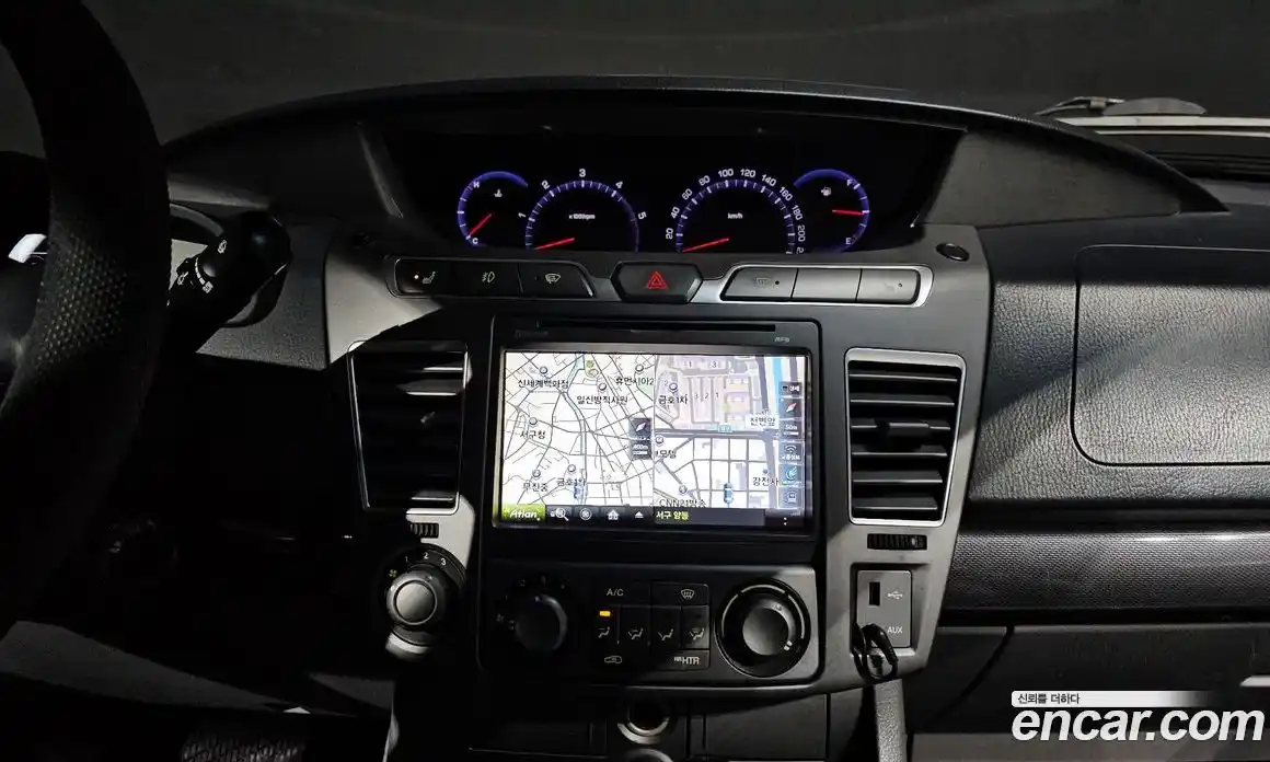 SsangYong Korando 2014 2.0 Автомат в Москве № 589499, фото 15