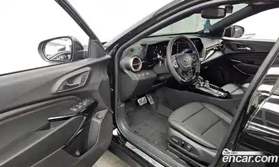 Chevrolet Trax 2025 1.2 Автомат в Москве № 589623, миниатюра 10