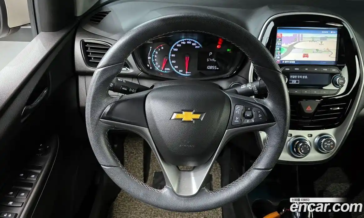 Chevrolet Spark 2018 1.0 Автомат в Москве № 589636, фото 17