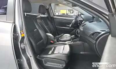 Renault SM3 2017 1.6 Автомат в Москве № 590101, миниатюра 11