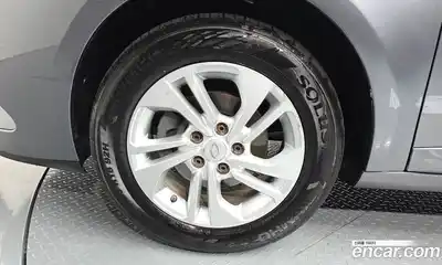 Renault SM3 2017 1.6 Автомат в Москве № 590101, миниатюра 5