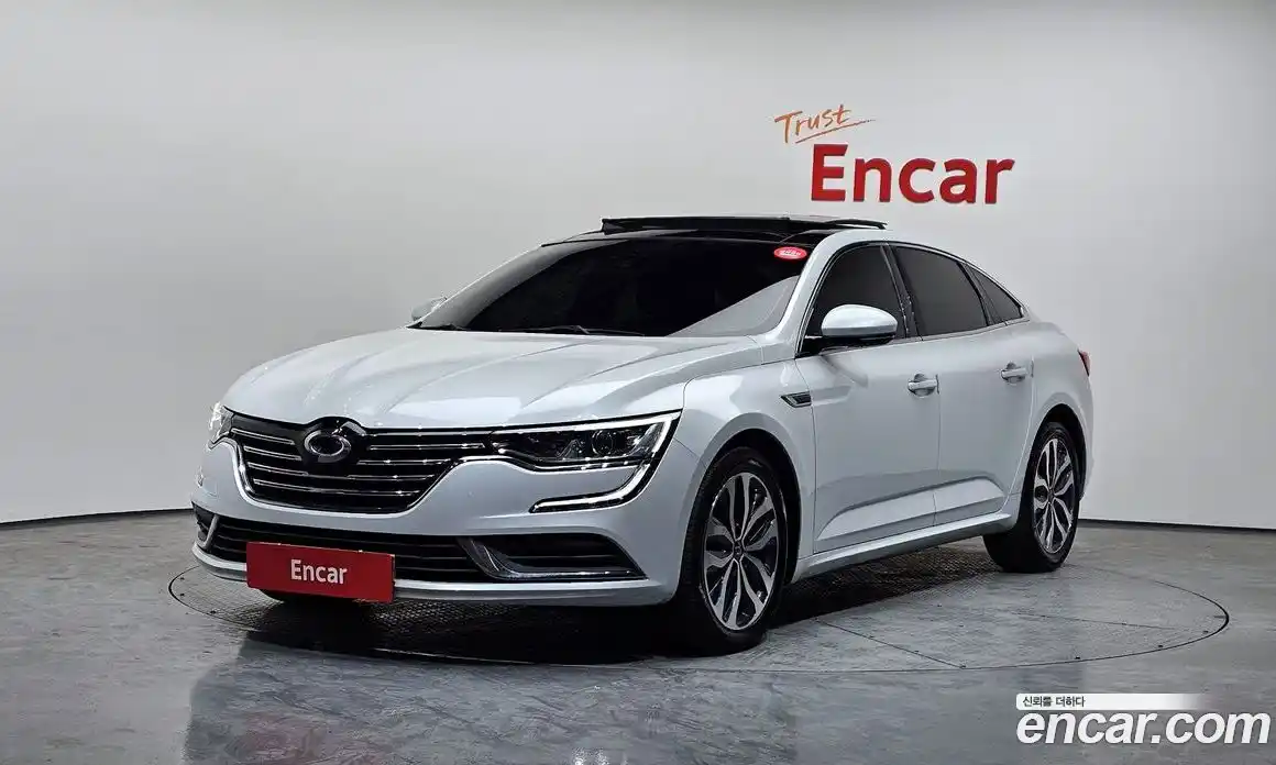 Renault SM6 2016 1.5 Автомат в Москве № 590115, фото 1