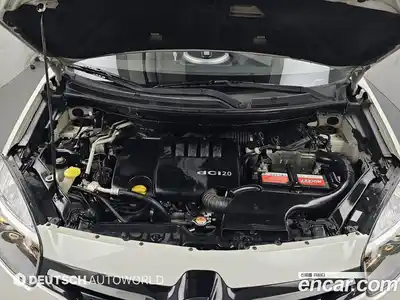 Renault QM5 2015 2.0 Автомат в Москве № 590392, миниатюра 6