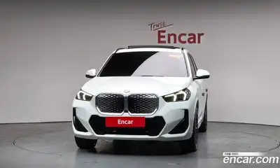 BMW iX1 2025 0.2 Автомат в Москве № 590906, миниатюра 3