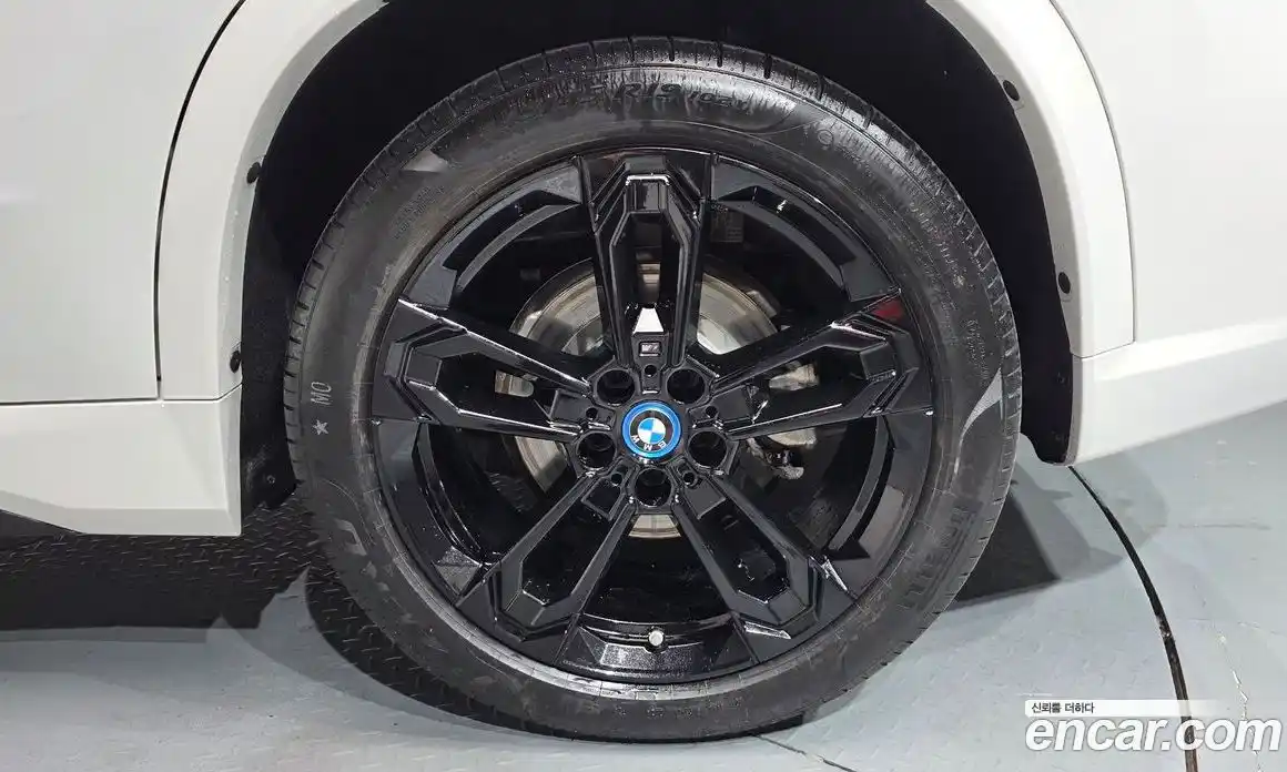 BMW iX1 2025 0.2 Автомат в Москве № 590906, фото 5