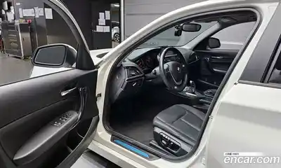 BMW 1-Series 2014 2.0 Автомат в Москве № 590973, миниатюра 11