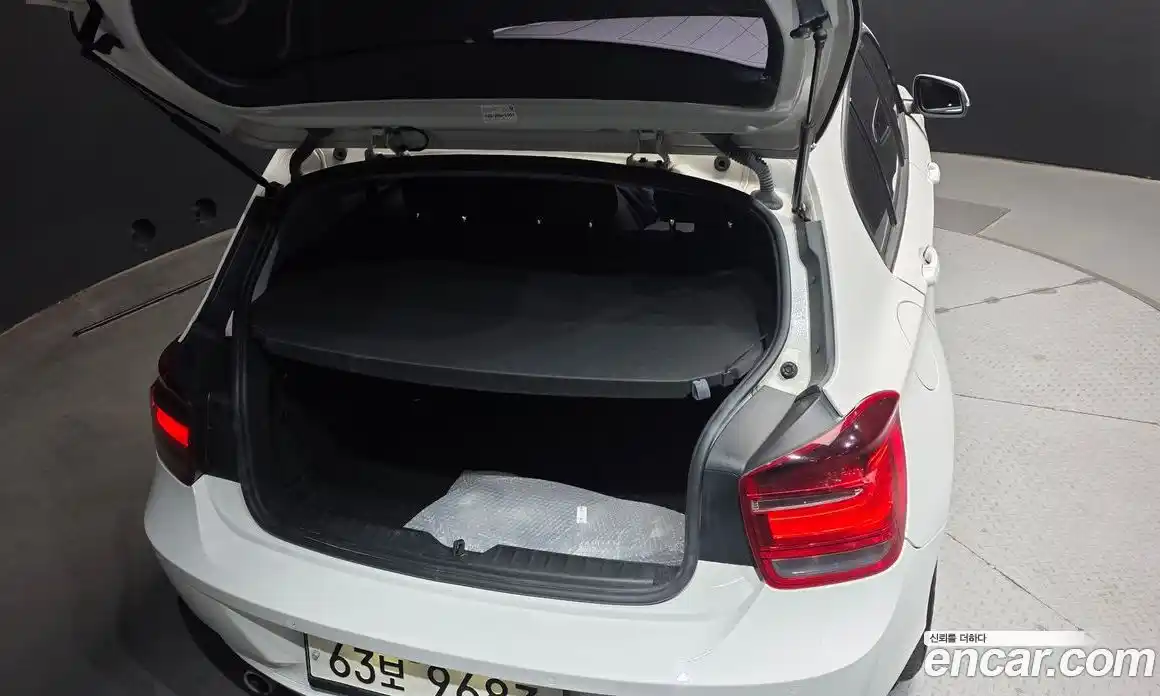 BMW 1-Series 2014 2.0 Автомат в Москве № 590973, фото 20