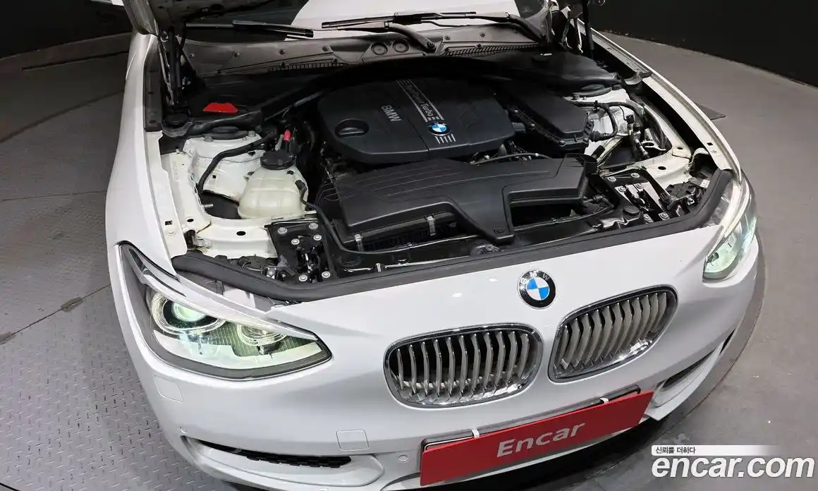 BMW 1-Series 2014 2.0 Автомат в Москве № 590973, фото 6