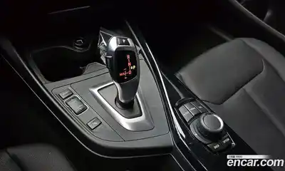 BMW 1-Series 2014 2.0 Автомат в Москве № 590973, миниатюра 9