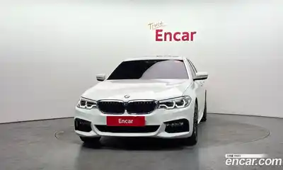 BMW 5-Series 2018 3.0 Автомат в Москве № 591663, миниатюра 3
