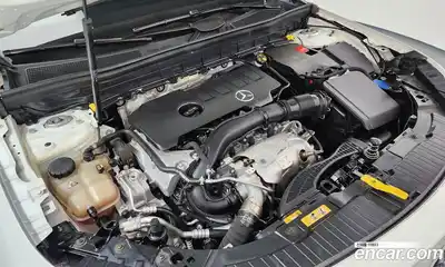 Mercedes-Benz GLB-Class 2021 2.0 Автомат в Москве № 592115, миниатюра 6