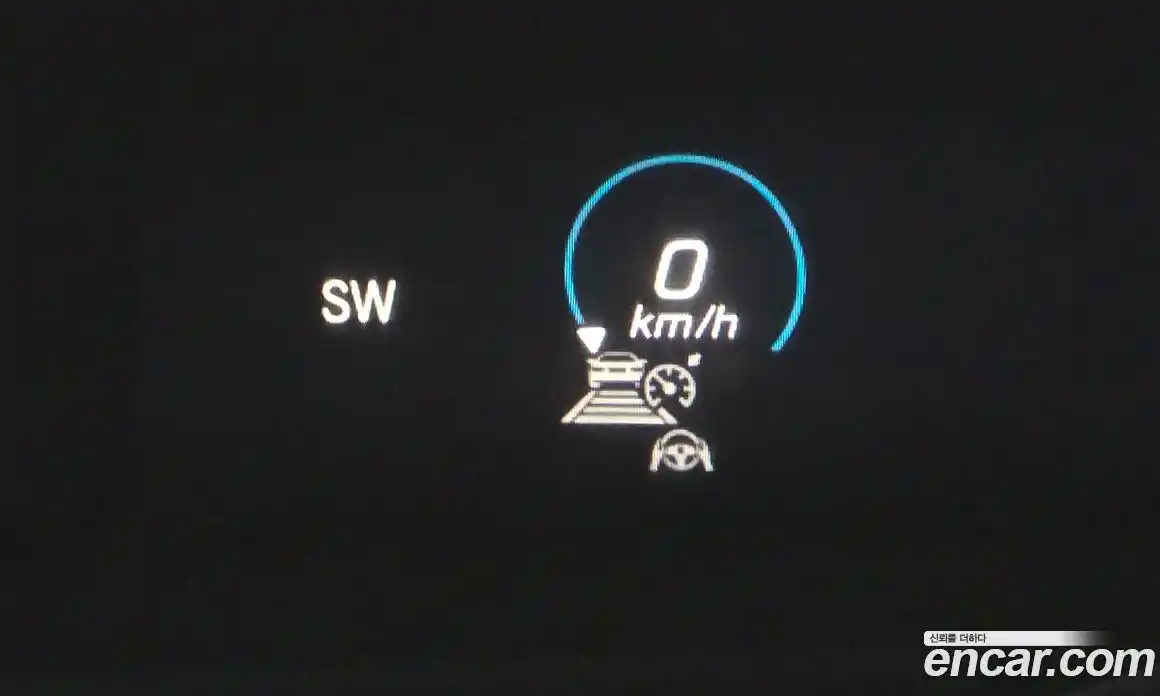 Mercedes-Benz E-Class 2022 2.0 Автомат в Москве № 592217, фото 15