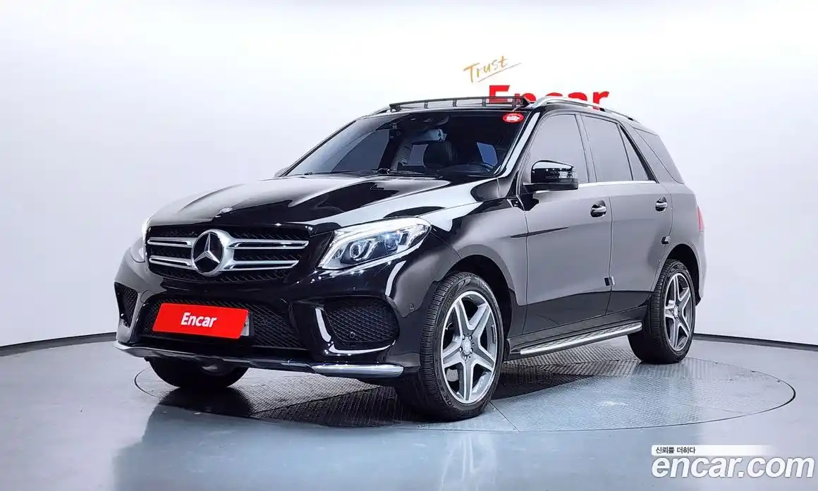 Mercedes-Benz GLE-Class 2016 3.0 Автомат в Москве № 592617, фото 1