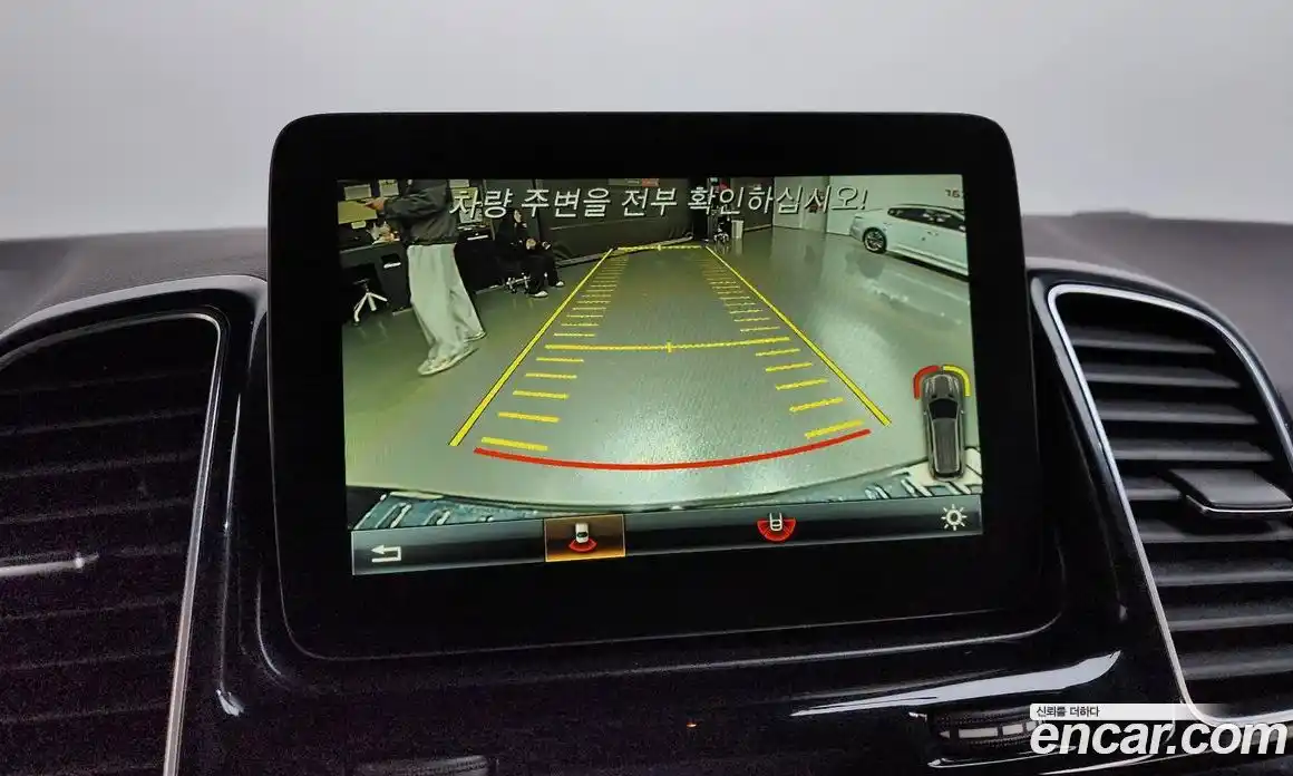 Mercedes-Benz GLE-Class 2016 3.0 Автомат в Москве № 592617, фото 15