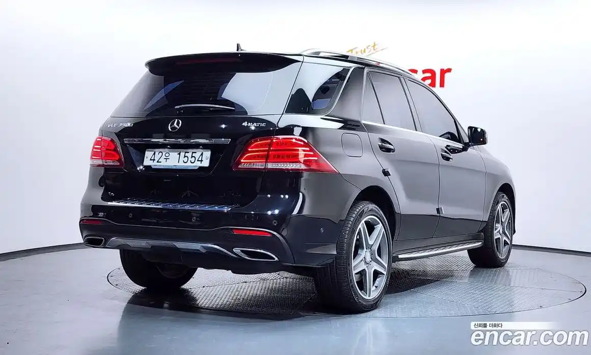 Mercedes-Benz GLE-Class 2016 3.0 Автомат в Москве № 592617, фото 2