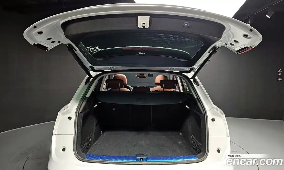 Audi Q5 2022 2.0 Автомат в Москве № 592845, фото 20