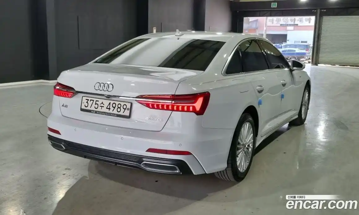 Audi A6 2020 2.0 Автомат в Москве № 592998, фото 2