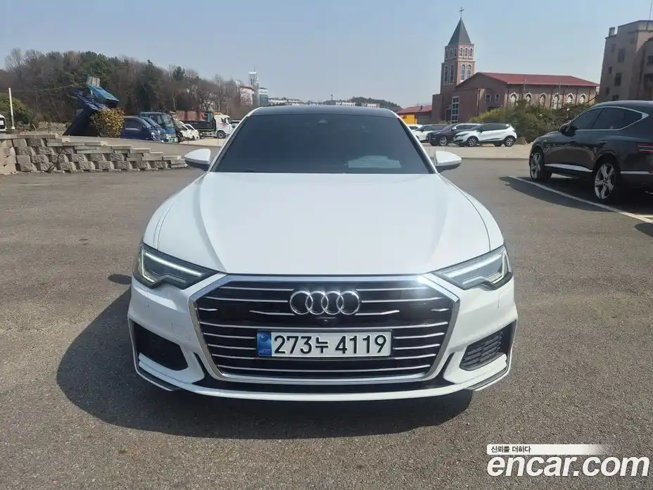 Audi A6 2022 2.0 Автомат в Москве № 593423, фото 1