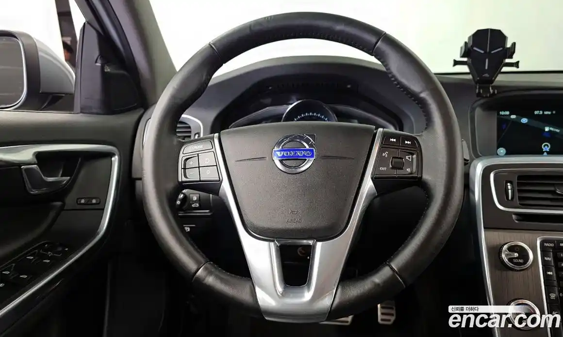 Volvo S60 2016 2.0 Автомат в Москве № 593645, фото 13