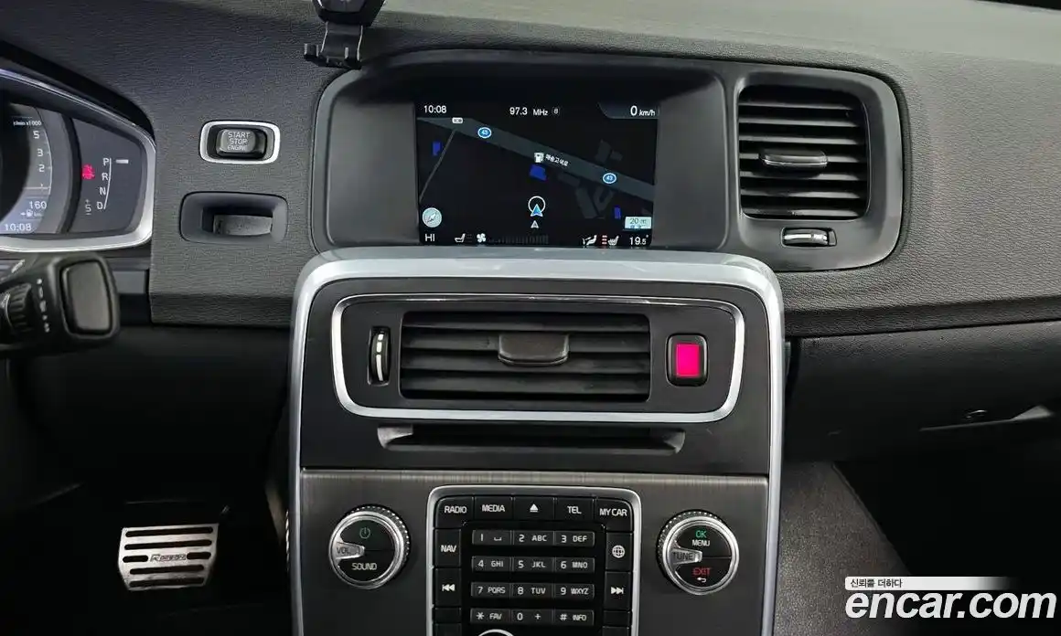 Volvo S60 2016 2.0 Автомат в Москве № 593645, фото 14