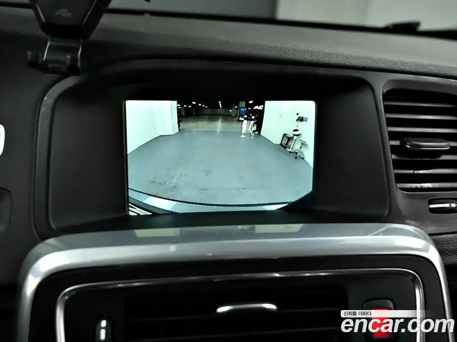 Volvo S60 2016 2.0 Автомат в Москве № 593645, фото 16