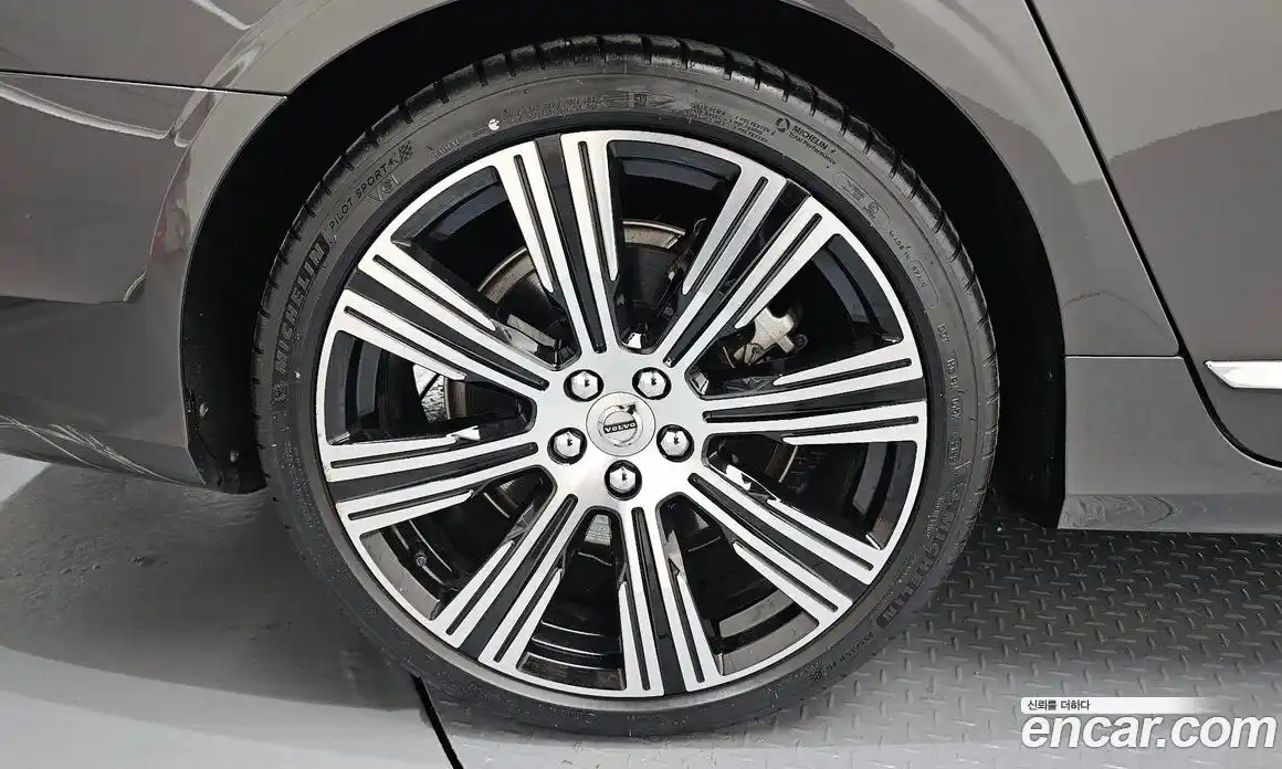 Volvo S90 2023 2.0 Автомат в Москве № 593662, фото 5