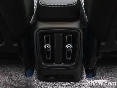 Volvo XC40 2024 Автомат в Москве № 593864, миниатюра 12