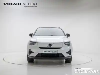 Volvo XC40 2024 Автомат в Москве № 593864, миниатюра 2