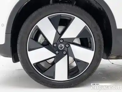 Volvo C40 2024 0.2 Автомат в Москве № 593868, миниатюра 5