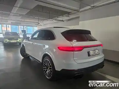 Porsche Cayenne 2020 3.0 Автомат в Москве № 594579, миниатюра 5