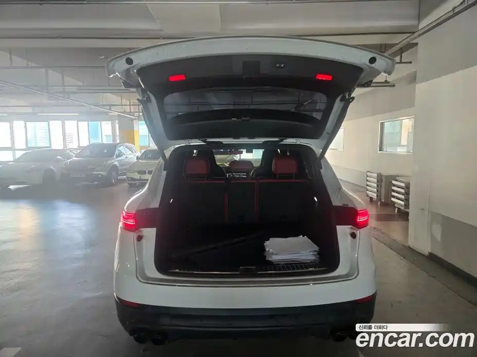 Porsche Cayenne 2020 3.0 Автомат в Москве № 594579, фото 7