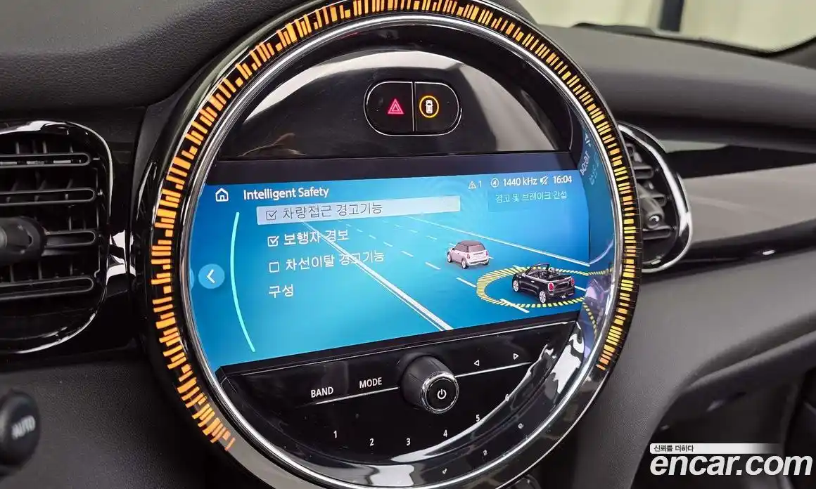 Mini Cooper Convertible 2022 2.0 Автомат в Москве № 595174, фото 15