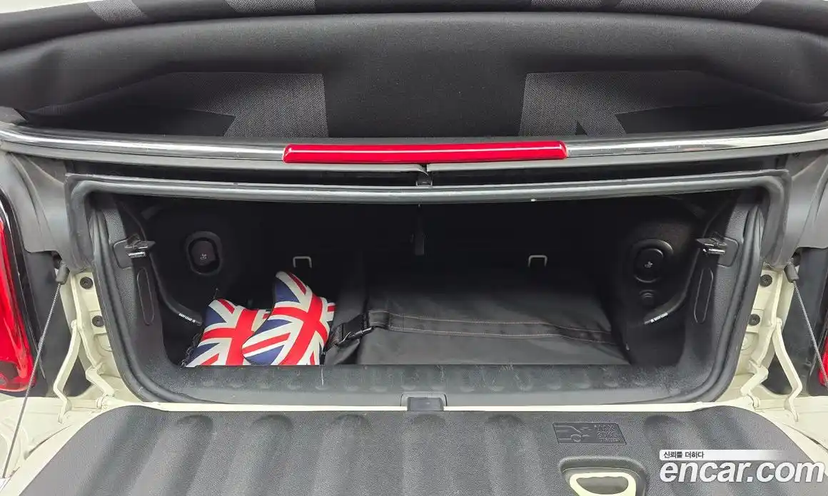 Mini Cooper Convertible 2022 2.0 Автомат в Москве № 595174, фото 19