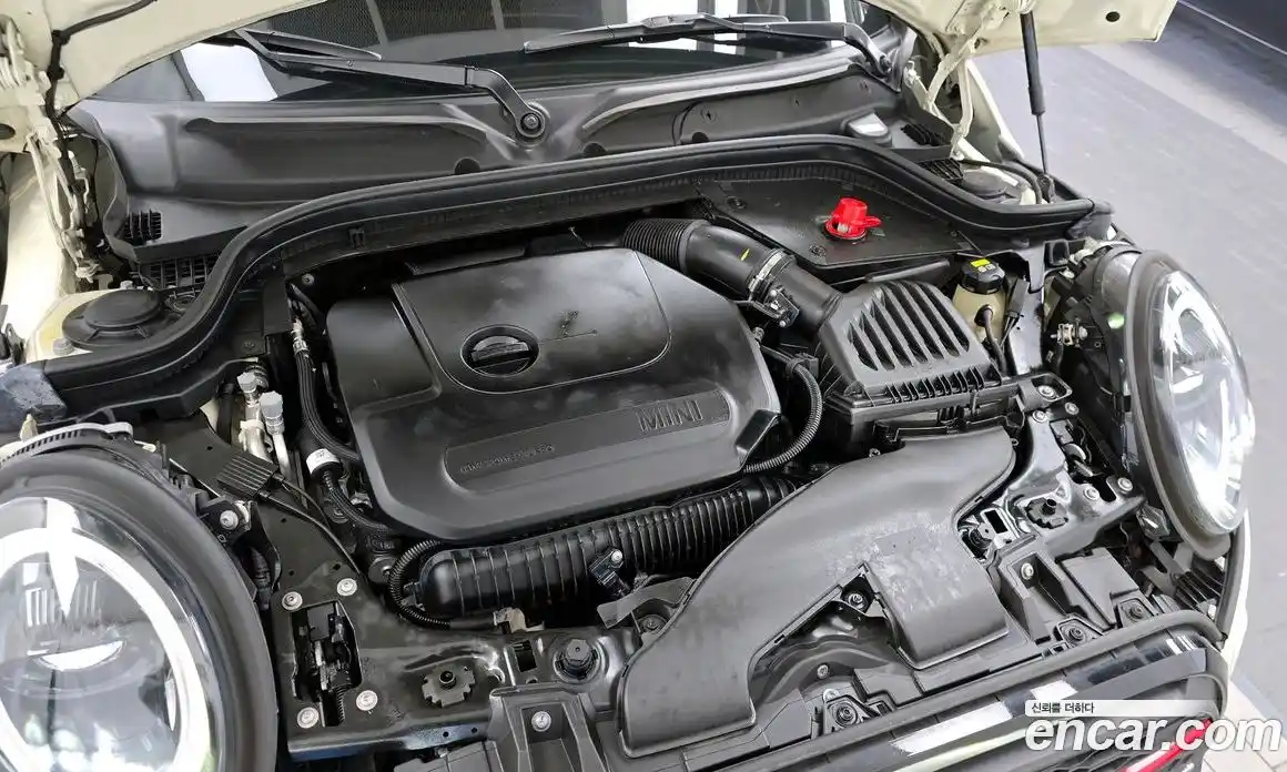 Mini Cooper Convertible 2022 2.0 Автомат в Москве № 595174, фото 5