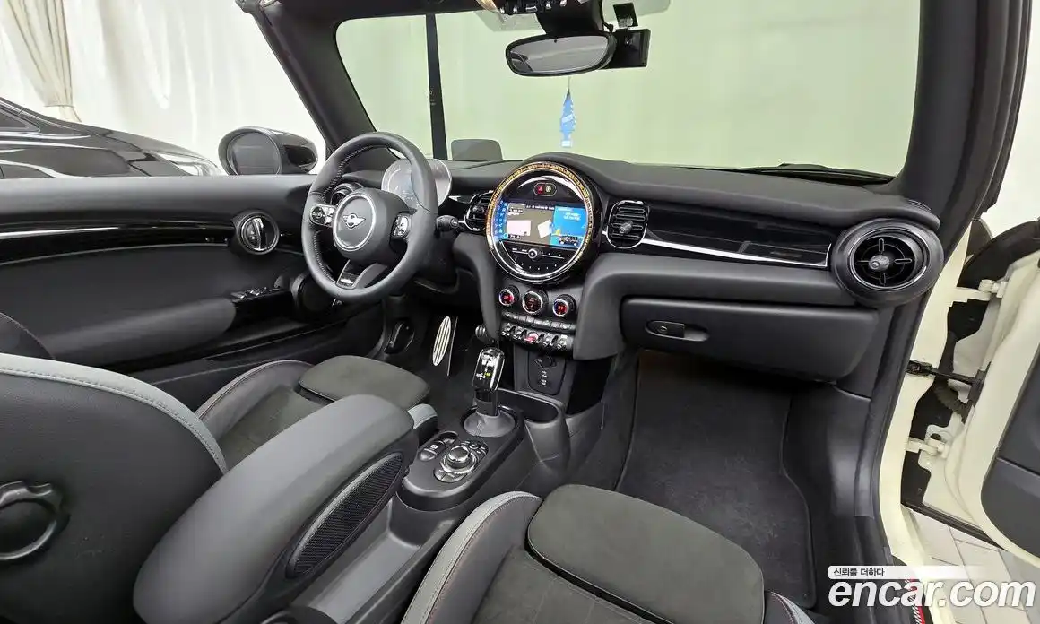 Mini Cooper Convertible 2022 2.0 Автомат в Москве № 595174, фото 6
