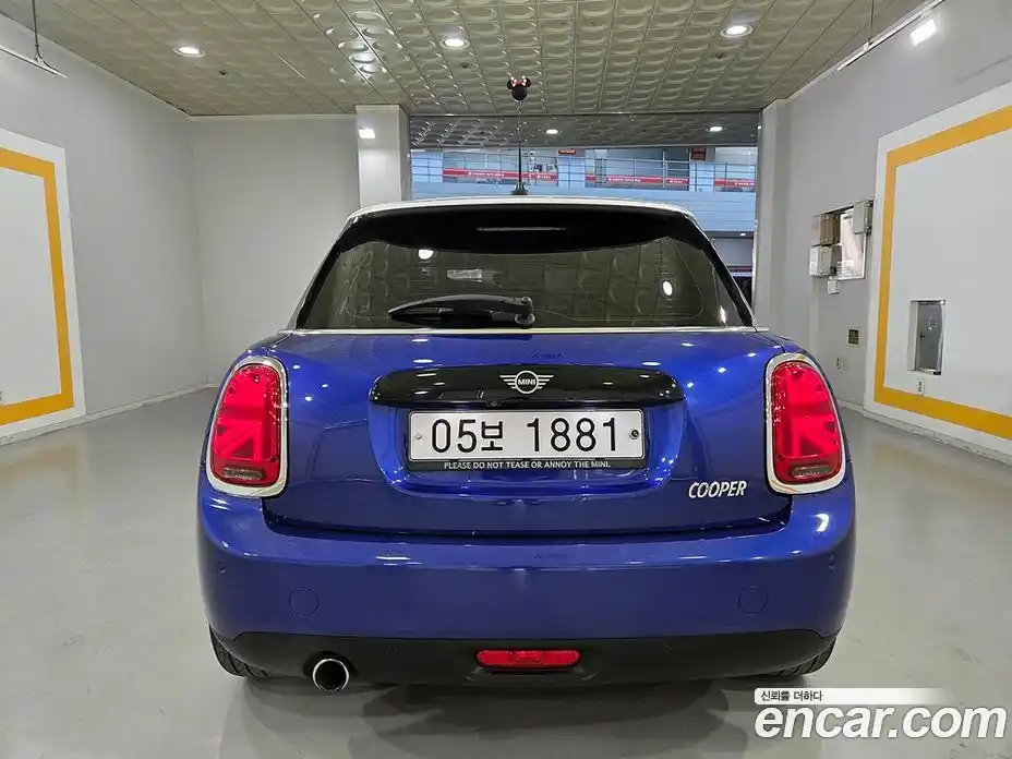 Mini Cooper 2019 1.5 Автомат в Москве № 595179, фото 4