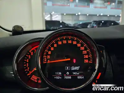 Mini Cooper 2019 1.5 Автомат в Москве № 595179, миниатюра 6